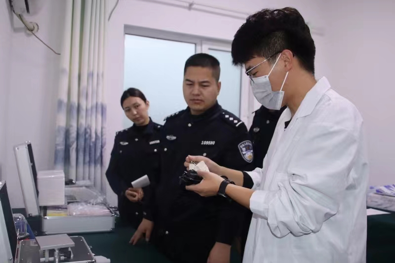 烏蘇市食品藥品環(huán)境犯罪偵查大隊采購云唐設備